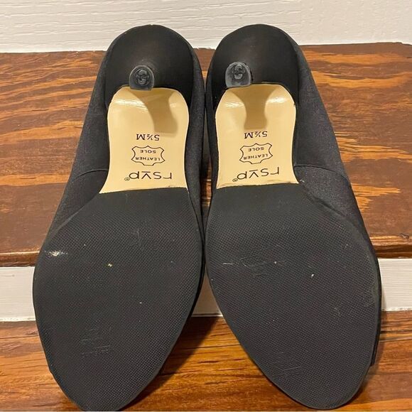 RSVP Dressy Closed Toe Pump Heels Black With Rhinestone Detail on Toe Size 5.5 - Picture 14 of 15